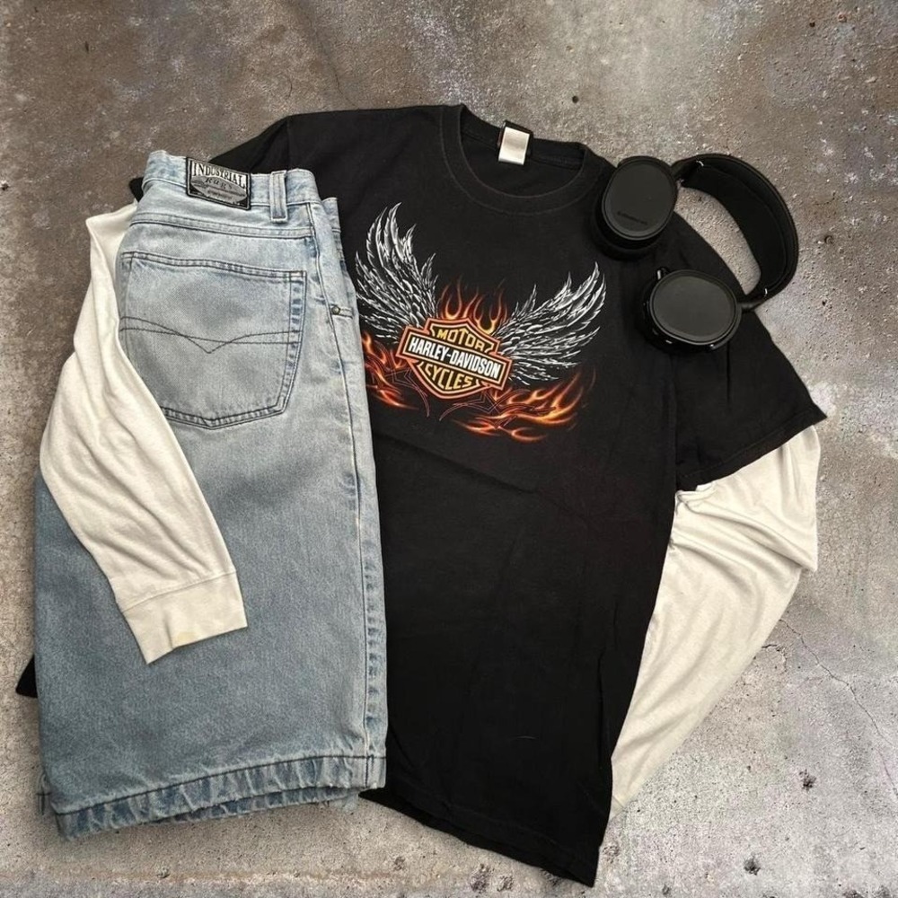 Black Y2K Grunge Harley Davidson Wings Skater Style Biker Tee Size XL‎